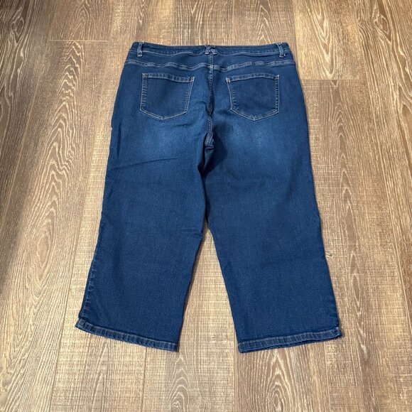 Christopher & Banks Capri Jeans – Size 14 - Picture 4 of 12
